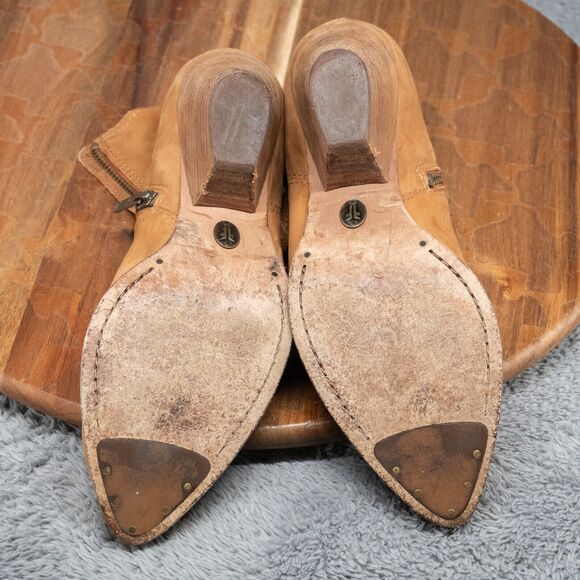 FRYE Reina Sandy Nubuck Western Inspired Booties Womens Size 7.5 M - Picture 8 of 9